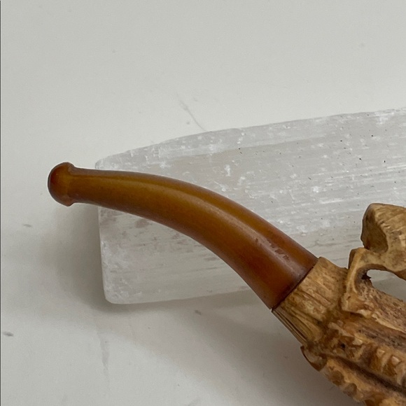 Antique Meerschaum Tobacco Pipe Carved Creature Design in Original Case - Picture 6 of 13